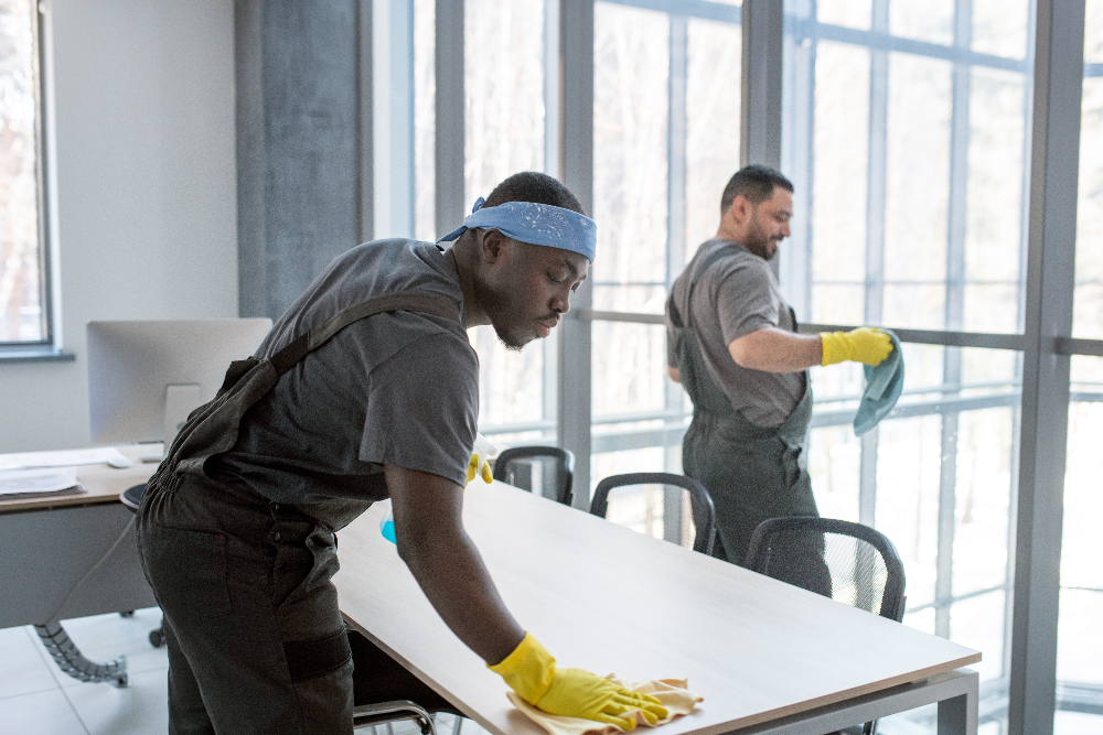 How Can I Choose the Right Commercial Cleaning Service for Your Business?